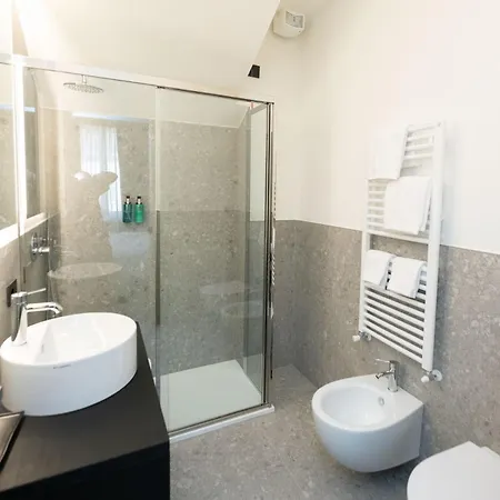 Hotel Albergo Canzo 3*