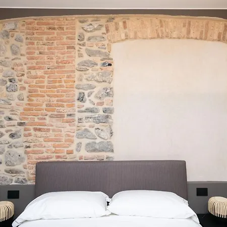 Hotel Albergo Canzo 3*